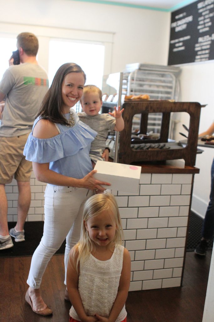 Things to Do In Nashville 12 South Five Daughters Bakery