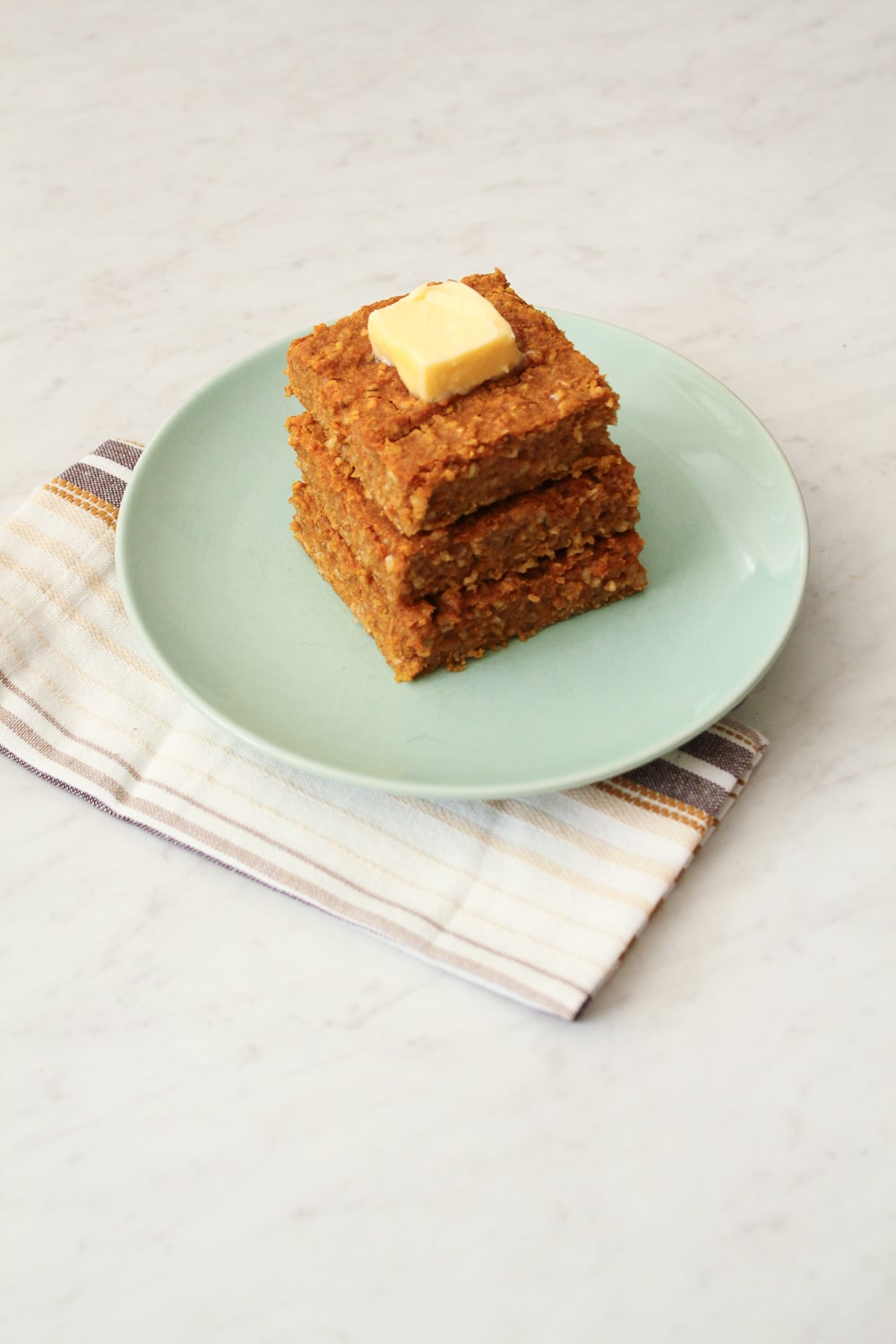 Gluten Free Pumpkin Spice Oatmeal Bars Recipe-7