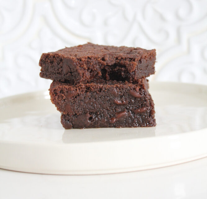 Keto Brownies Recipe (low carb + dairy free)
